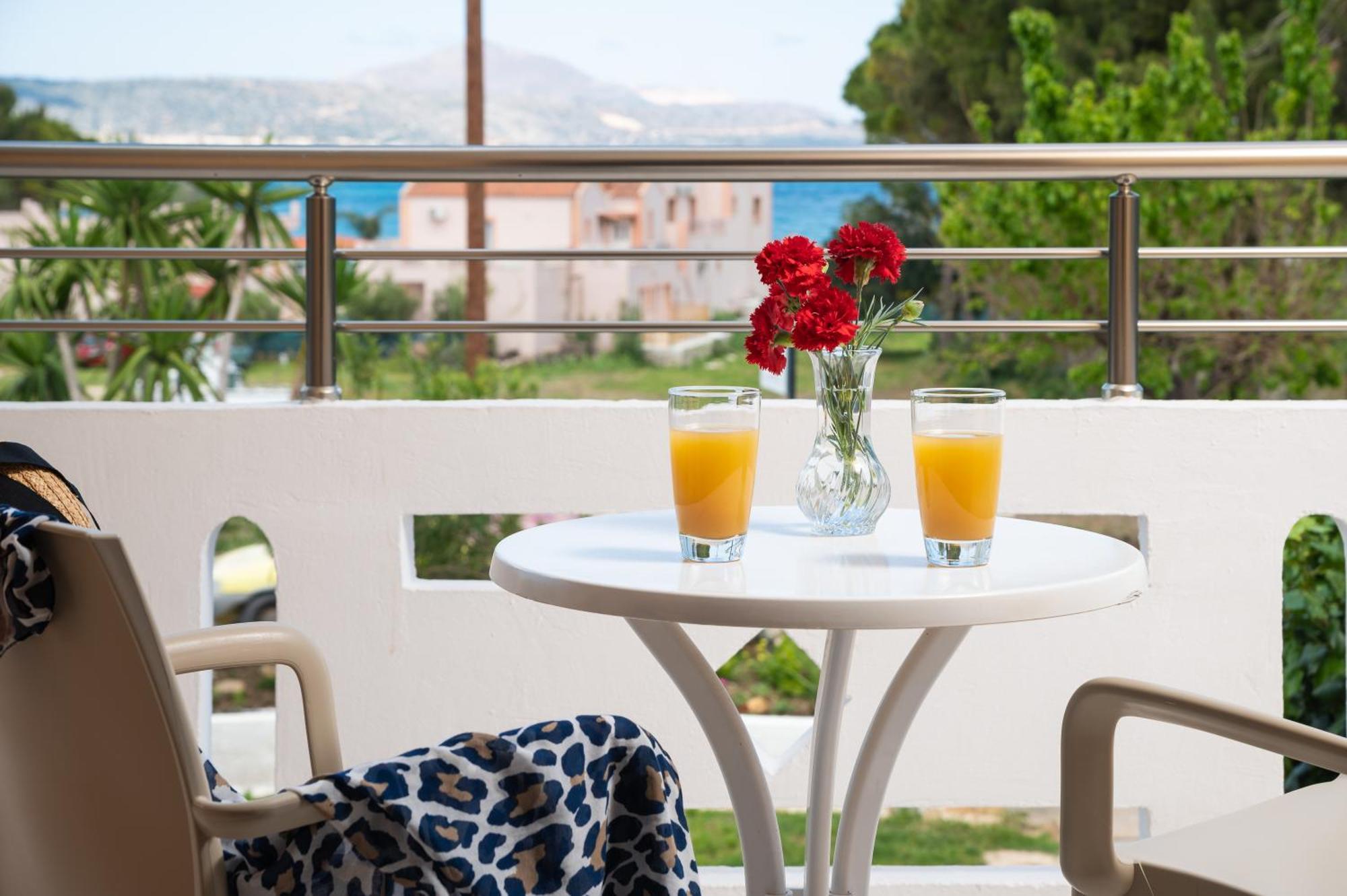 Aphrodite Apartments Kalyves Eksteriør billede